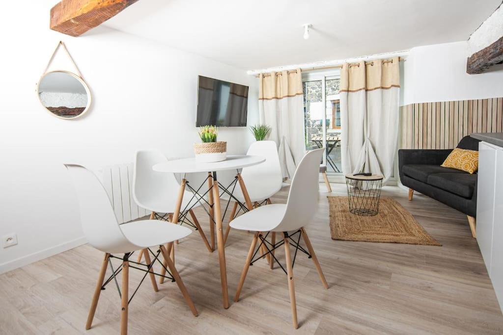 Magnifique Studio Au Coeur De Saint Paulien Apartamento Exterior foto